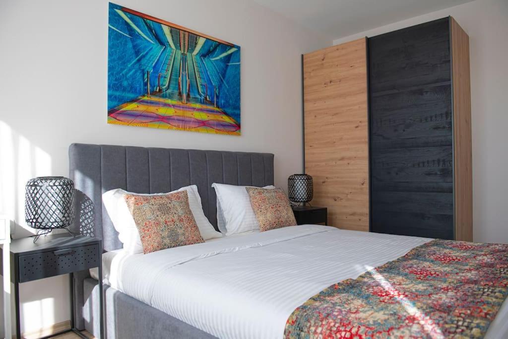Madrid: A Modern 2-Bedroom Apartment With Parking Sofia Zewnętrze zdjęcie